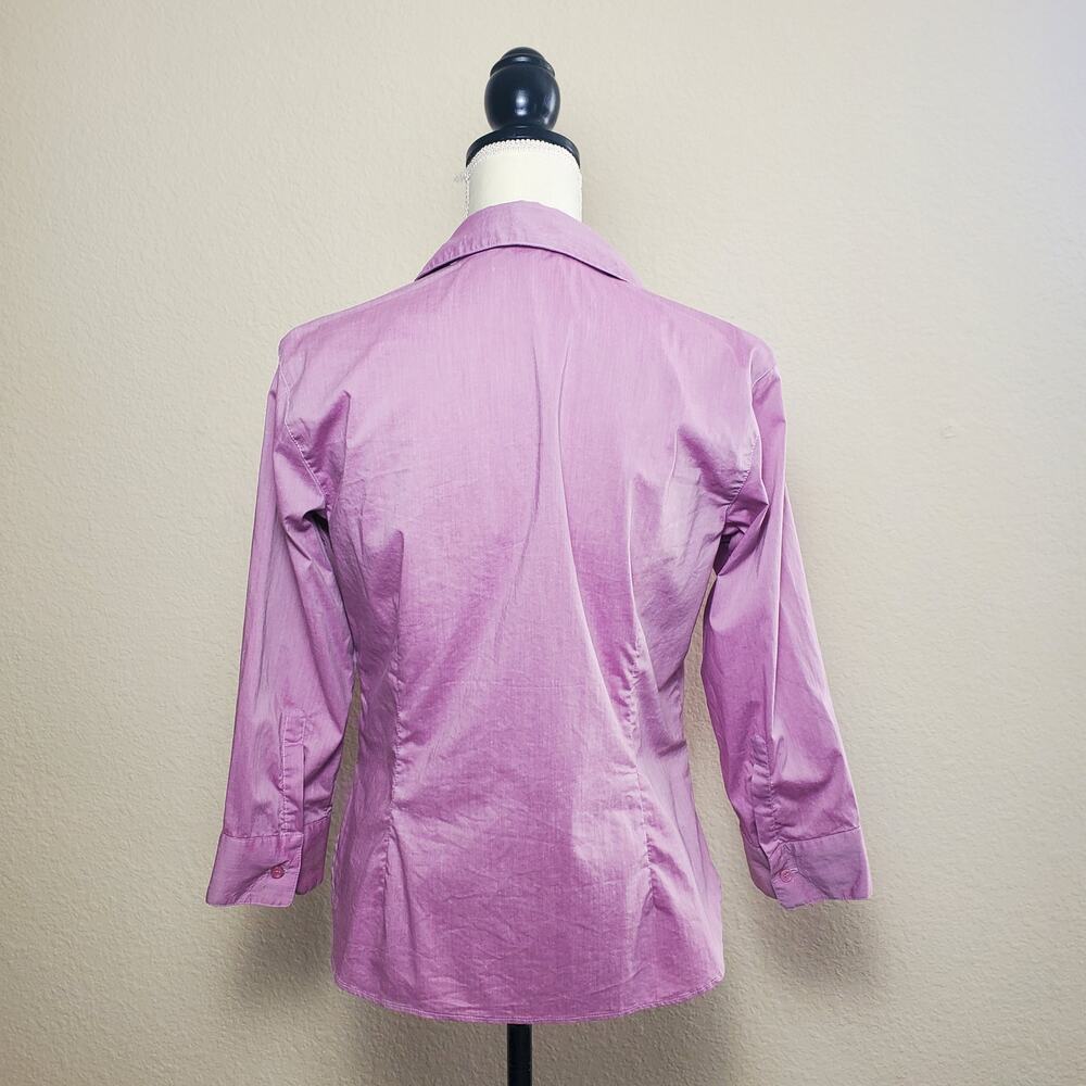Womyn Pink Collared Blouse 2 - Picture 3 of 7